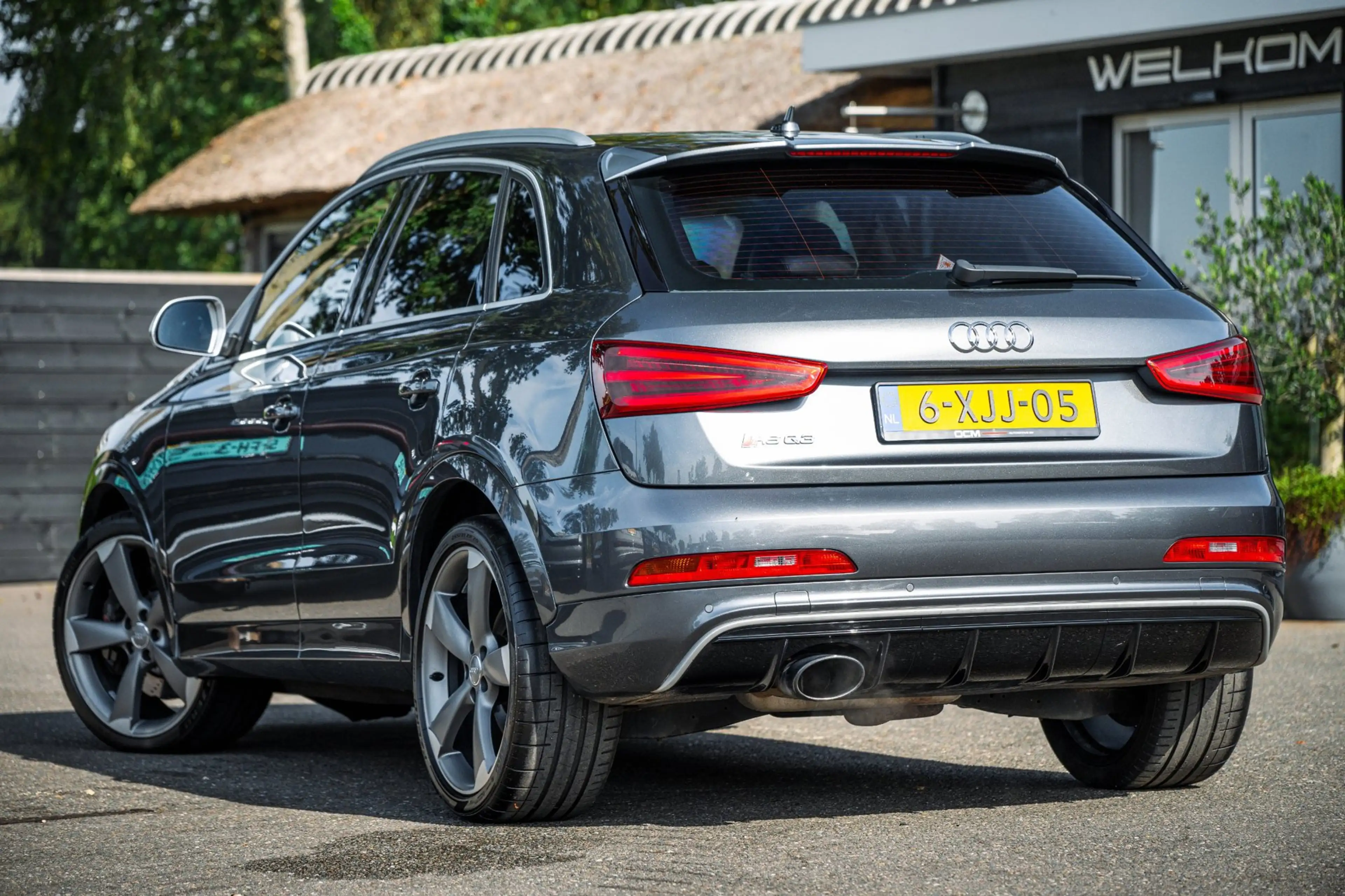 Audi RS Q3 2.5 TFSI Q3 quattro I perfect onderhouden I Pano I — photo 10
