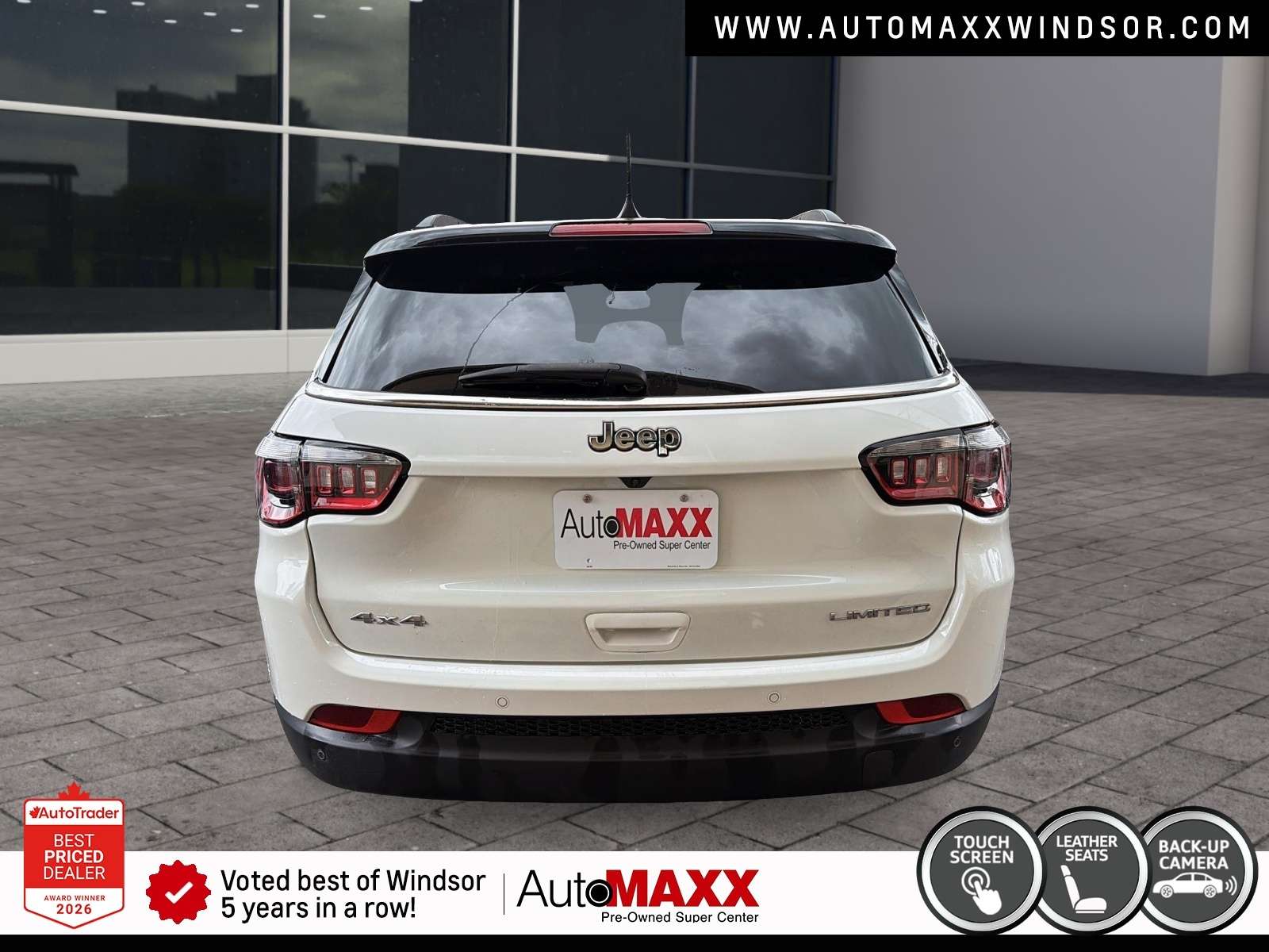 2024 Jeep Compass Limited 4x4 | HEATED LEATHER SEATS | HEATED STEERI — снимка 1