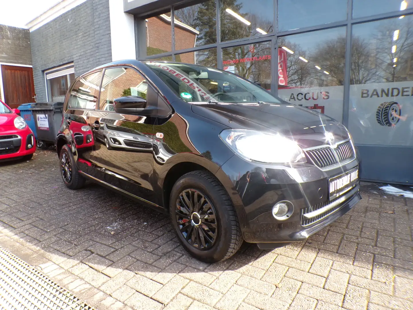 Skoda Citigo 1.0 5-Drs Black Line TOP STAAT, LEUKE UITVOERING! Zwart - 2