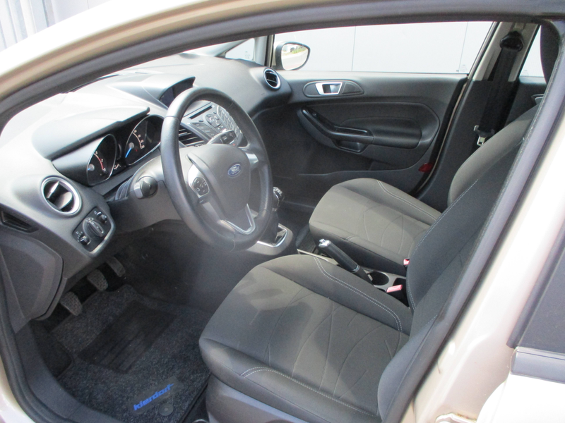 Ford Fiesta Trend — photo 5