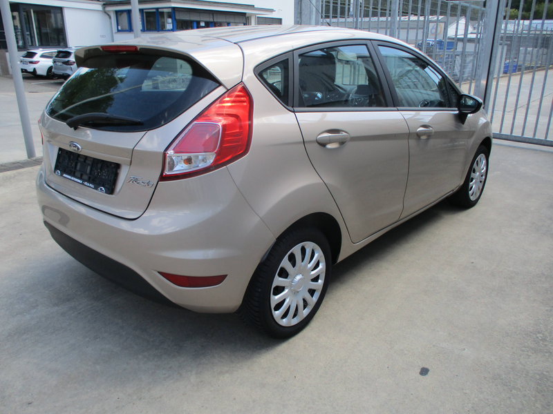 Ford Fiesta Trend — photo 3