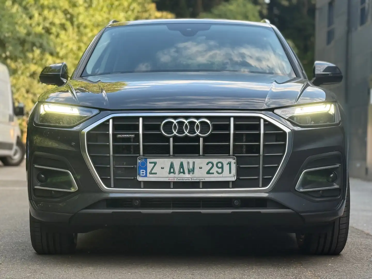 Audi Q5 Plug in 55 TFSIe Competition-2022-Coupe-Garantie Gris - 1