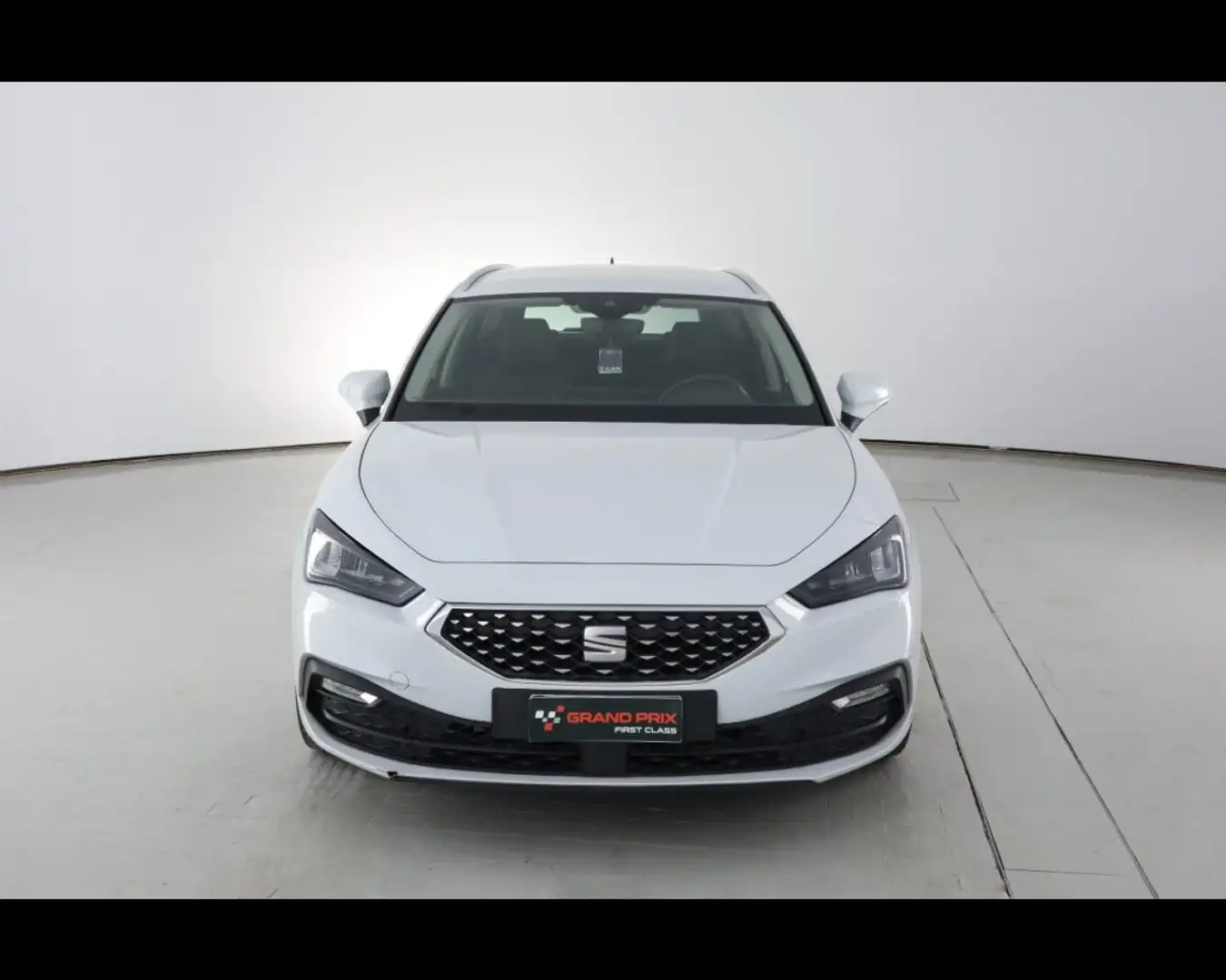 SEAT Leon Sportstourer 1.5 eTSI 150 CV DSG Xcellence Wit - 1