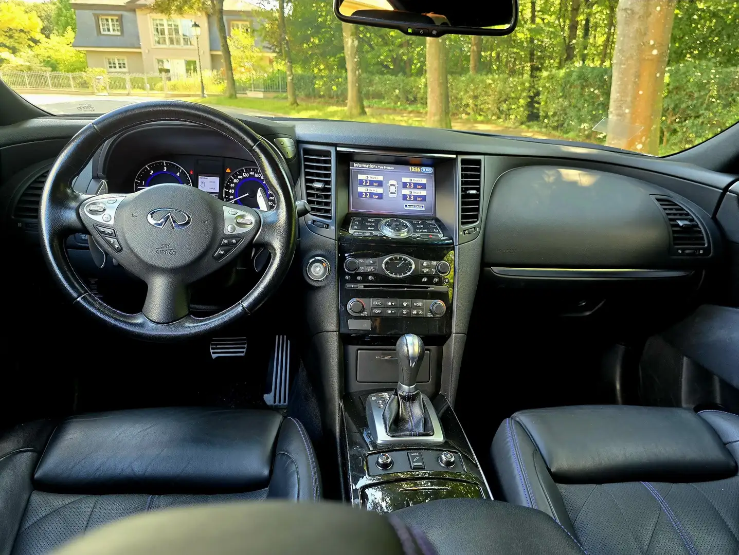 Infiniti QX70 3.0d AWD Aut. S Premium - 2