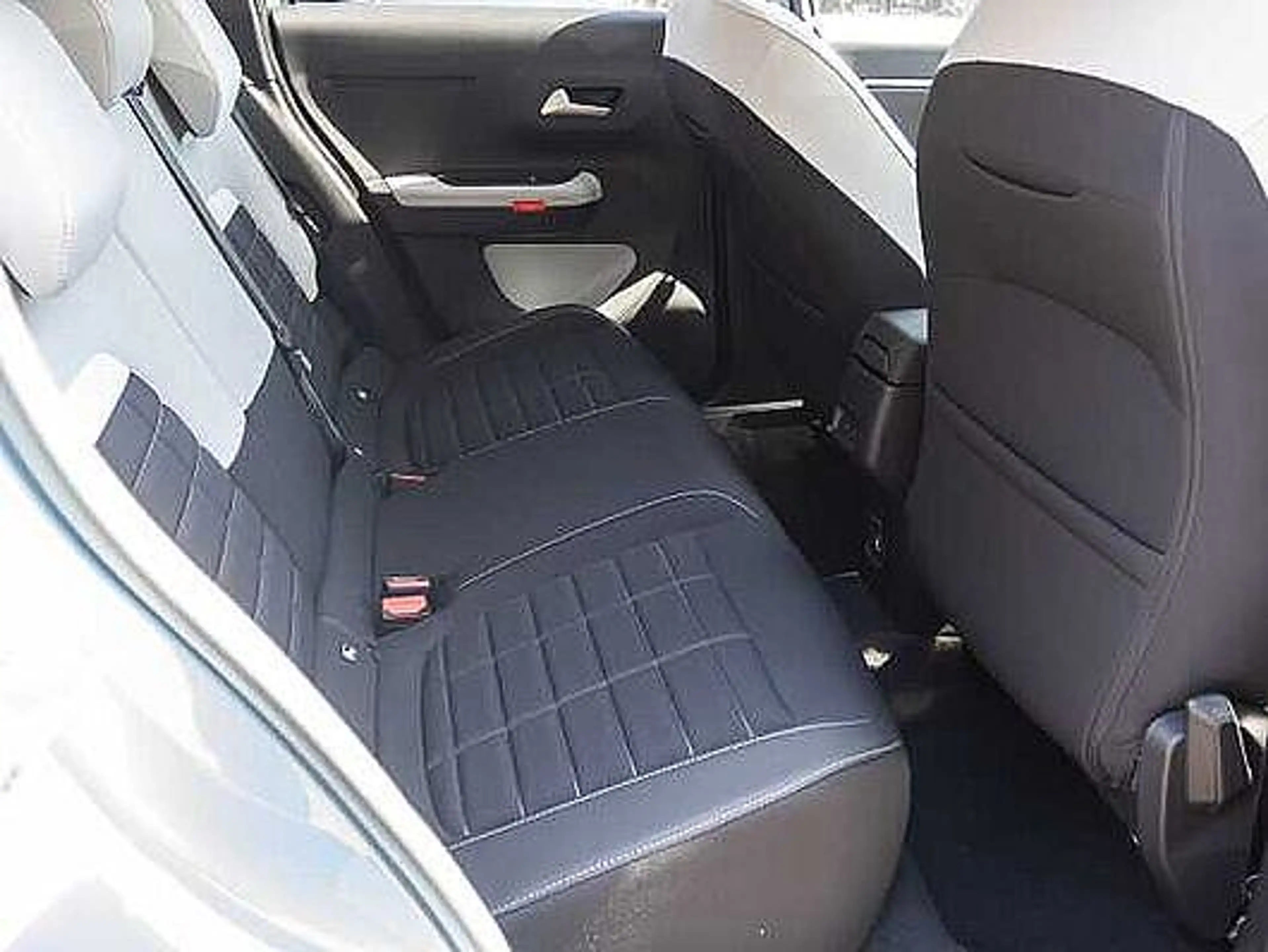 Citroen C3 Hybrid 110 ë-DCS6 MAX Winterpaket — photo 15