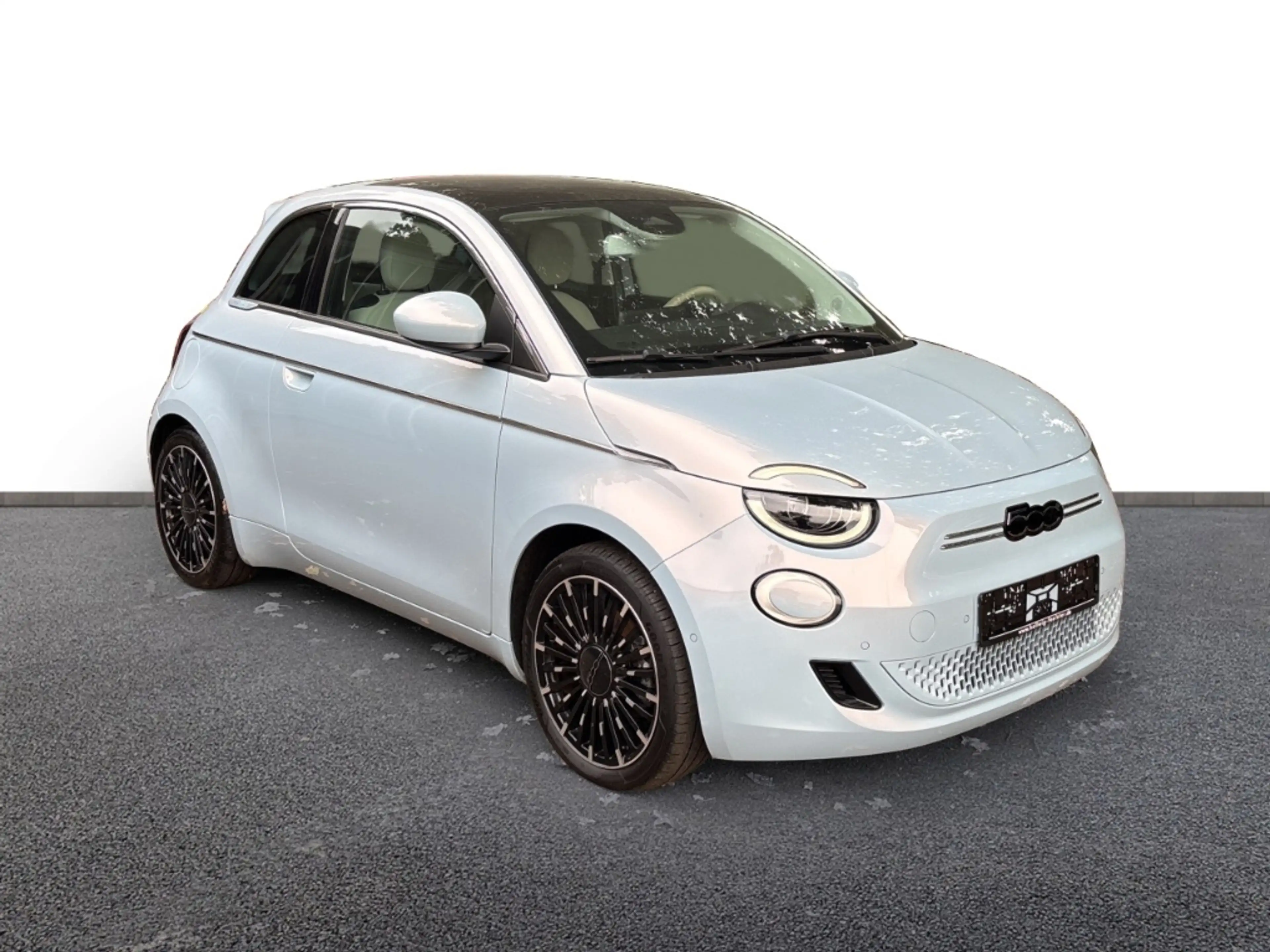 Fiat 500e La Prima, 42kWh Batterie Panorama Navi Soundsystem — photo 9