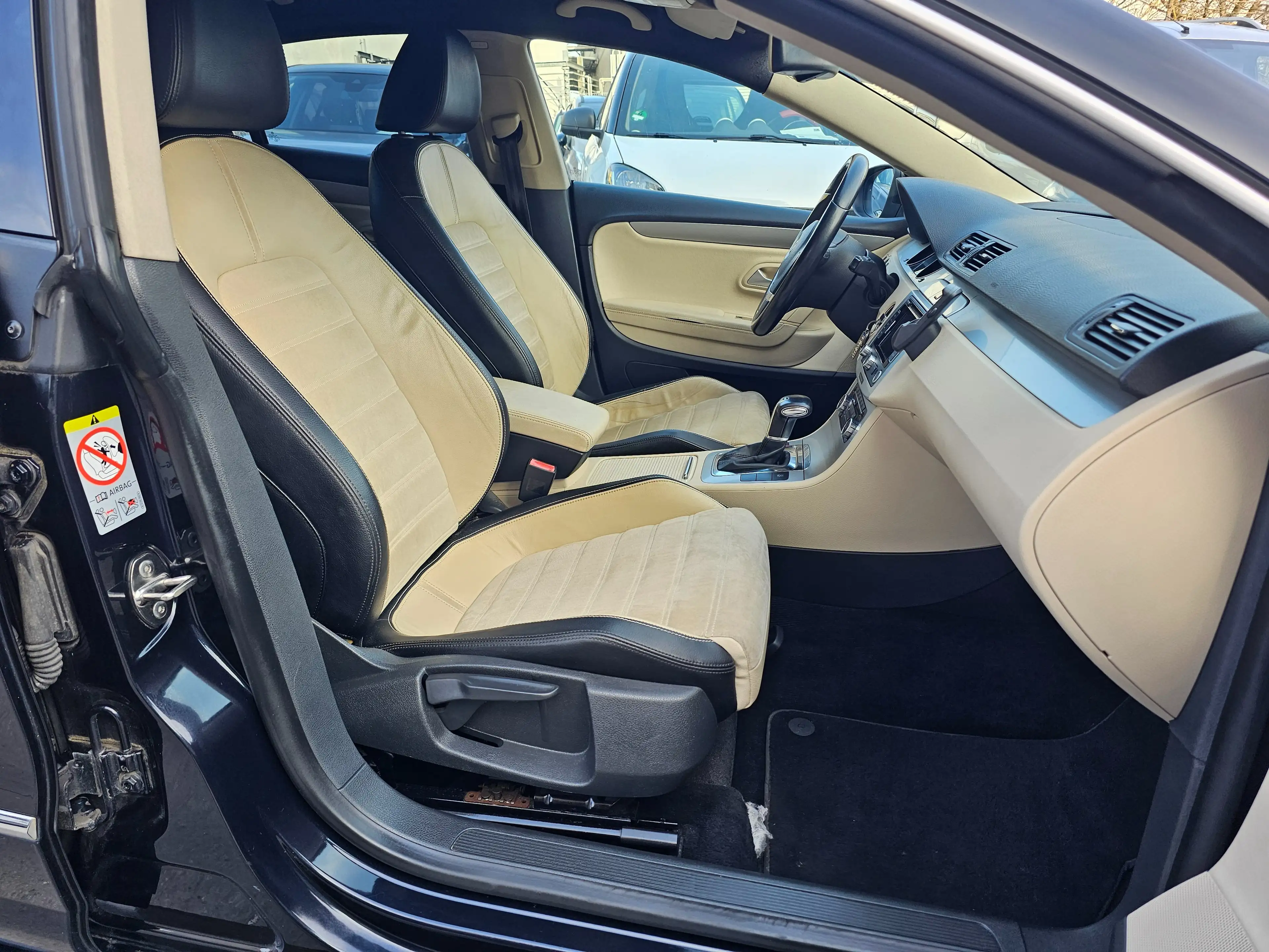 Volkswagen Passat CC 1.8 Automatik Vollleder — photo 15