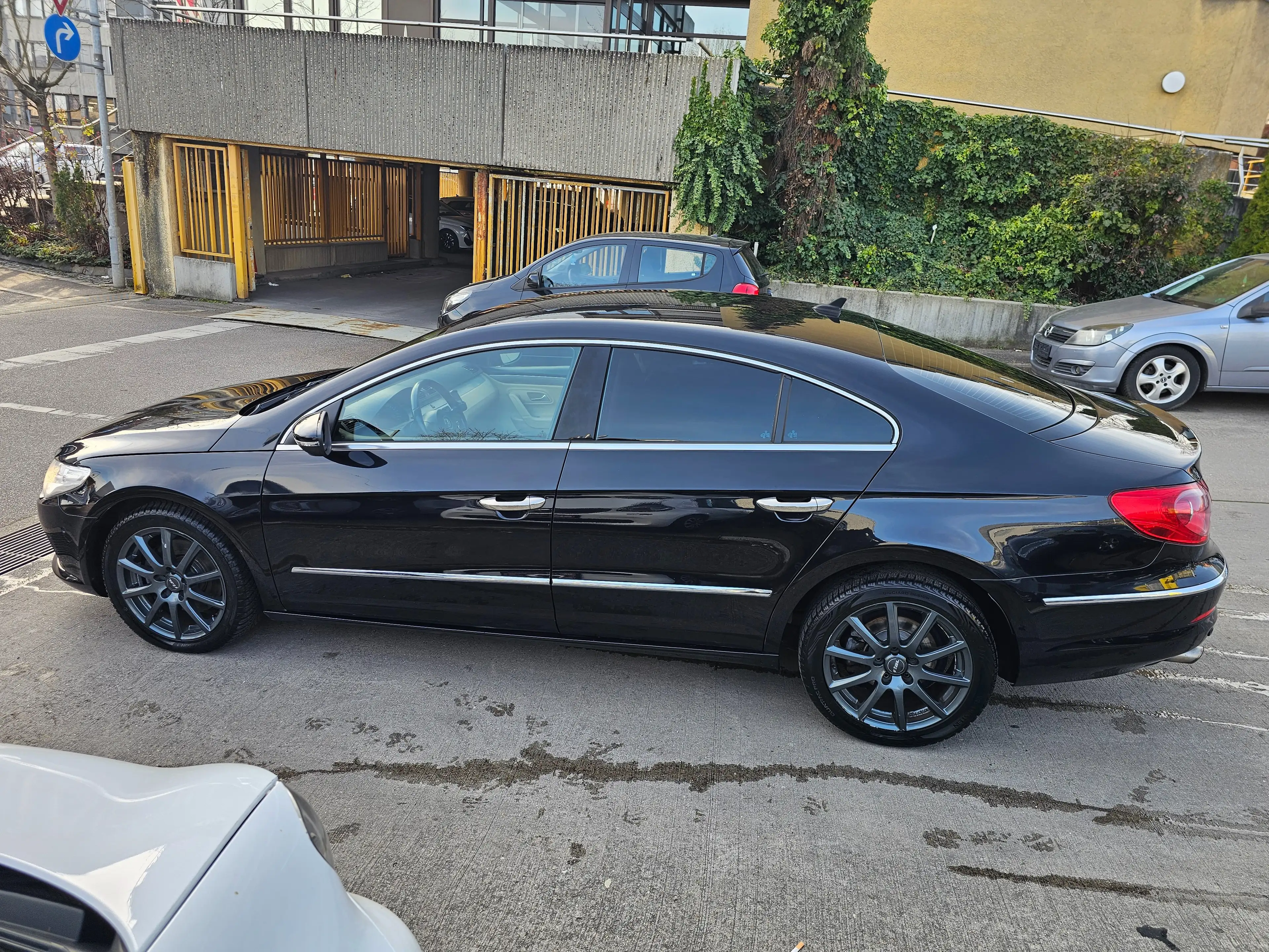 Volkswagen Passat CC 1.8 Automatik Vollleder — photo 8