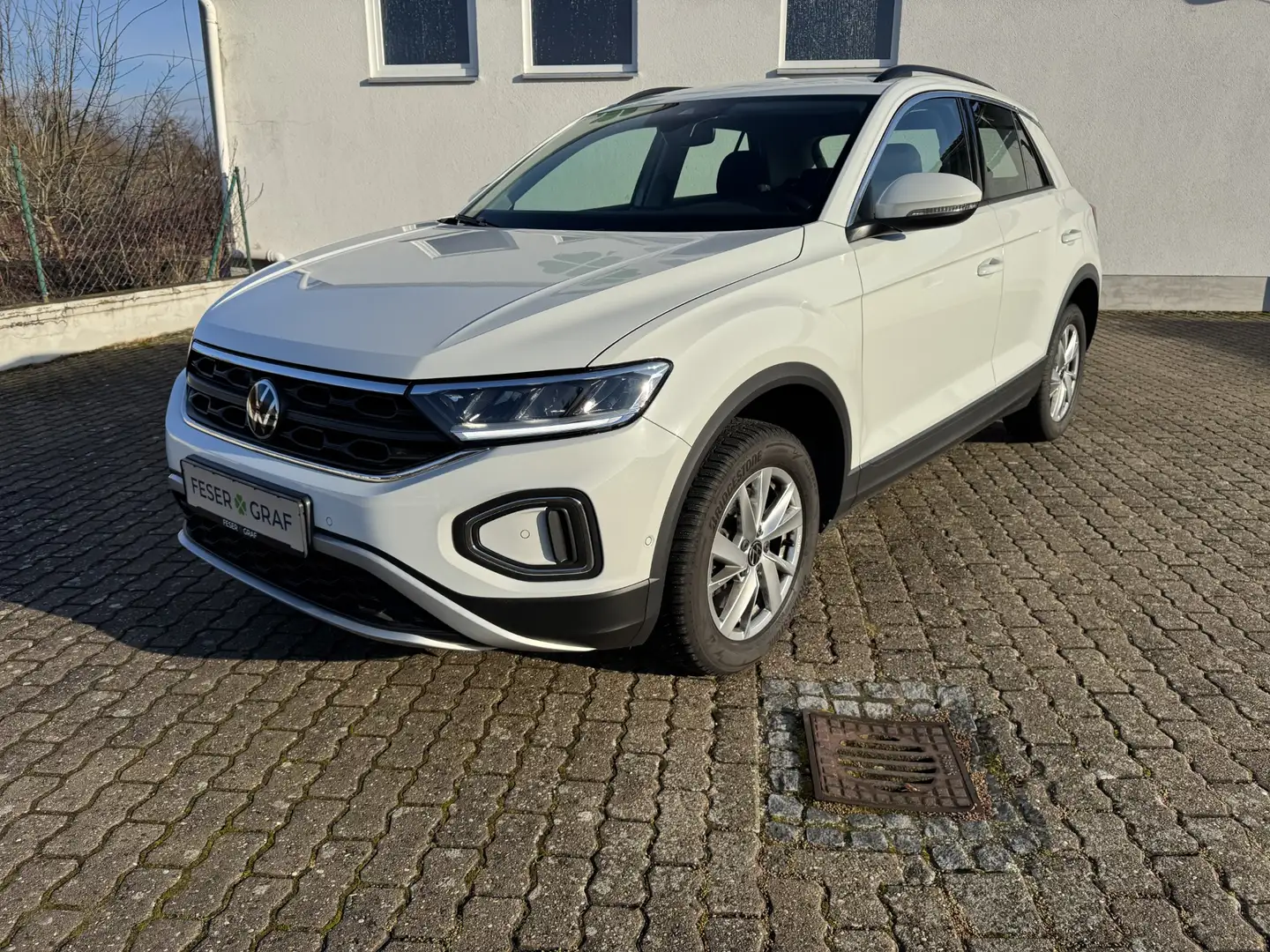 Volkswagen T-Roc Life 2.0 TDI DSG ACC APP NAVI SHZ Weiß - 2
