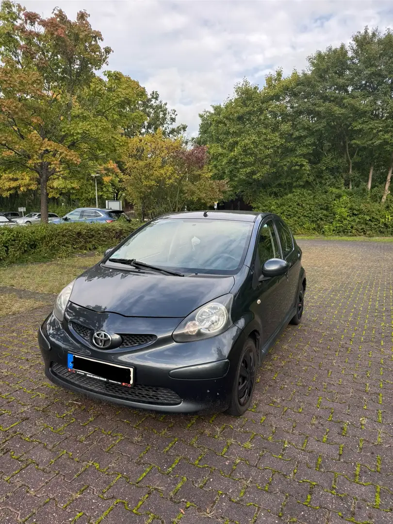 Toyota Aygo - 1