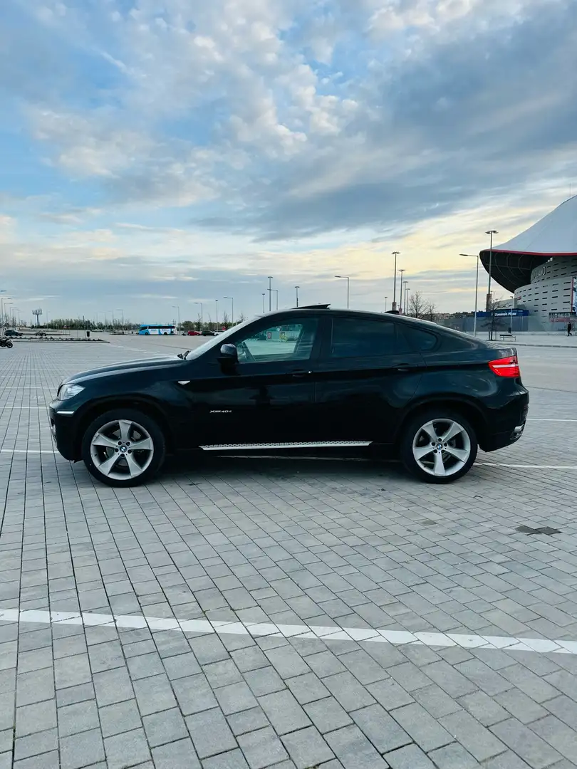 BMW X6 xDrive 40dA Černá - 2