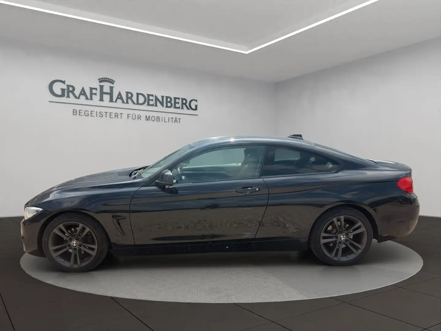 BMW 420 i A/T Sport Line Coupe Negro - 2