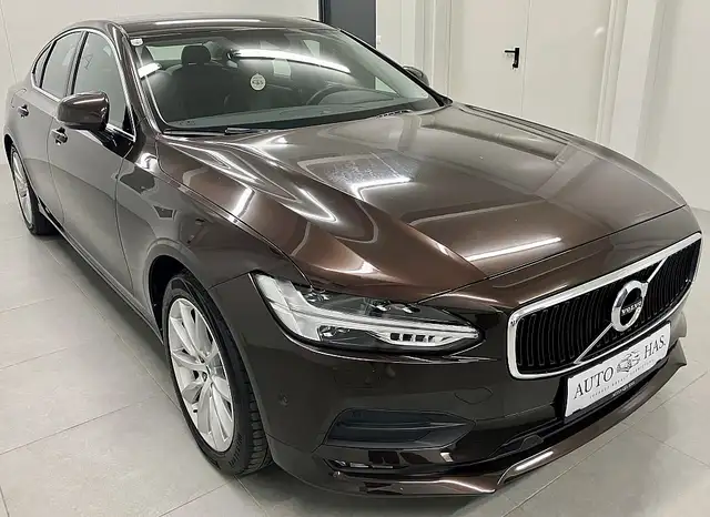 Volvo S90 T4 Momentum Geartronic