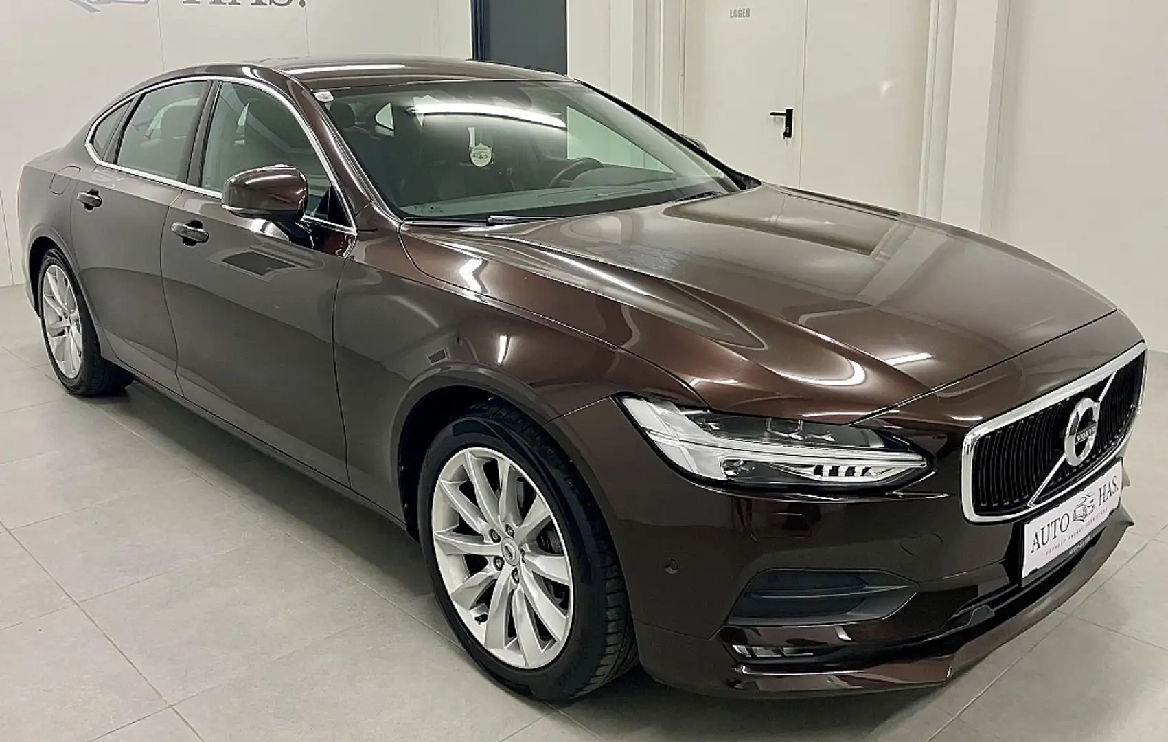 Volvo S90 T4 Momentum Geartronic Braun - 2