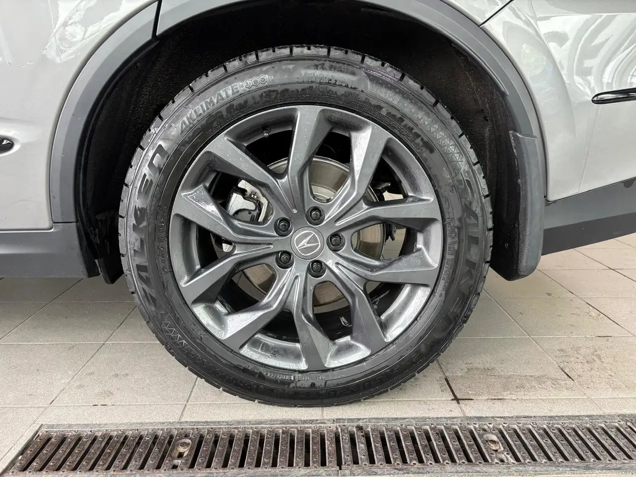 Acura MDX photo Acura MDX