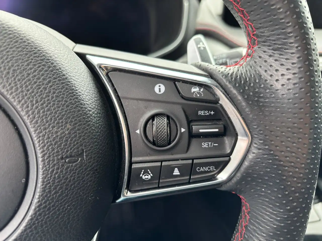Acura MDX photo Acura MDX