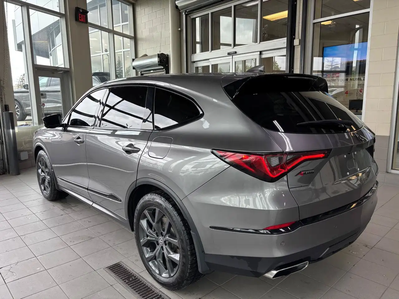 Acura MDX photo Acura MDX