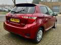 Toyota Yaris 1.5 Hybrid Premium * DEALER ONDERHOUDEN * PANORAMA Rouge - thumbnail 18