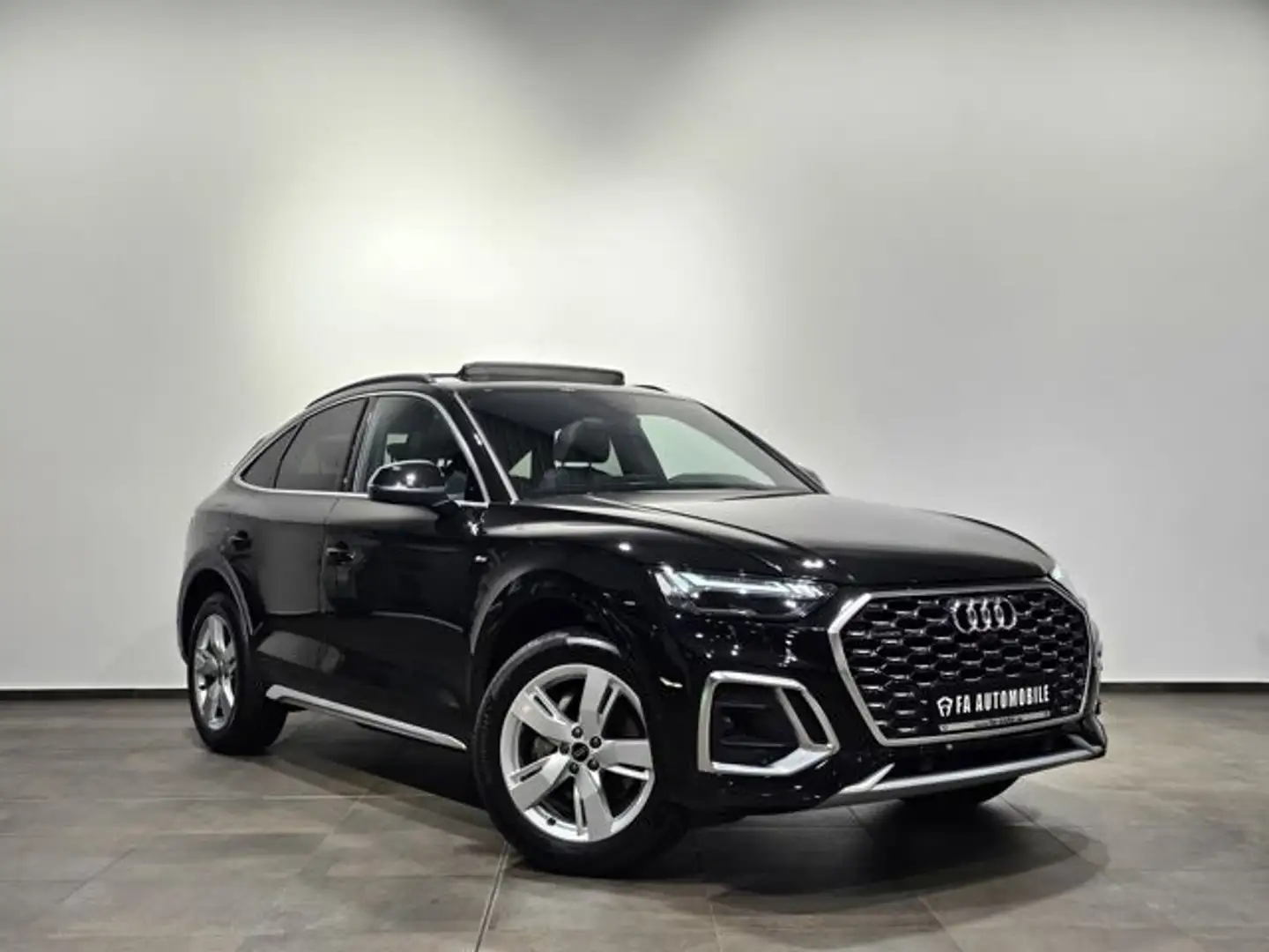 Audi Q5 Sportback 40 TDI Q S Line Pano Matrix Leder Schwarz - 2
