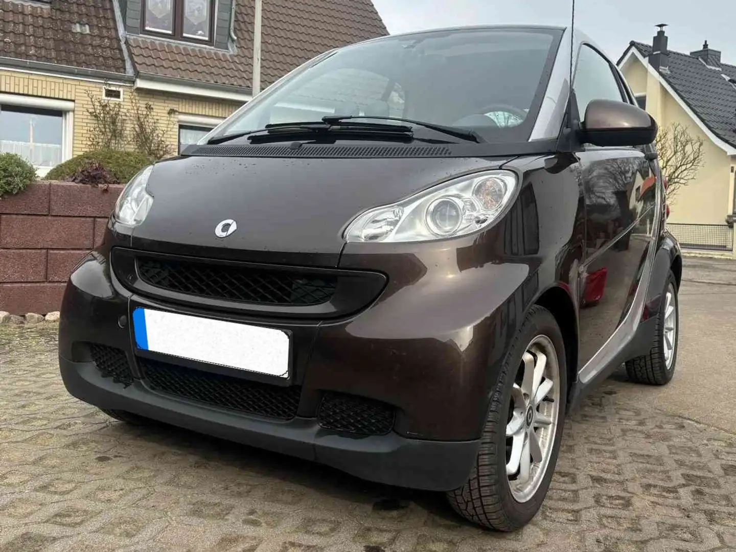 smart forTwo smart fortwo coupe softouch edition 10 micro hybri Braun - 1
