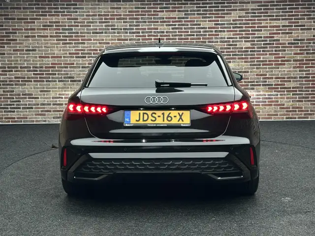 Audi A3 view 4