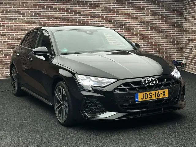 Audi A3 view 10