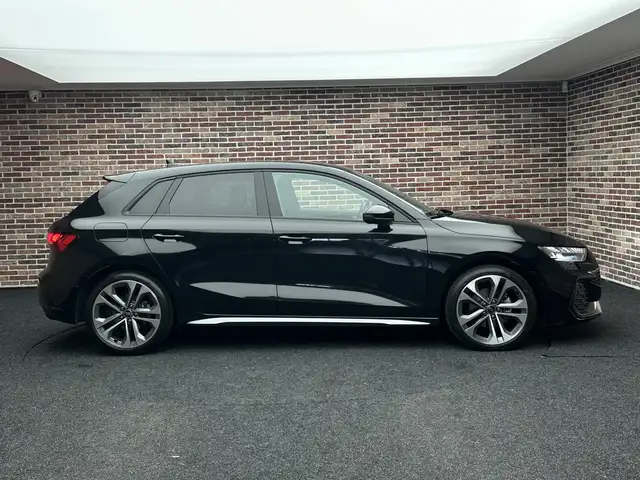 Audi A3 view 7