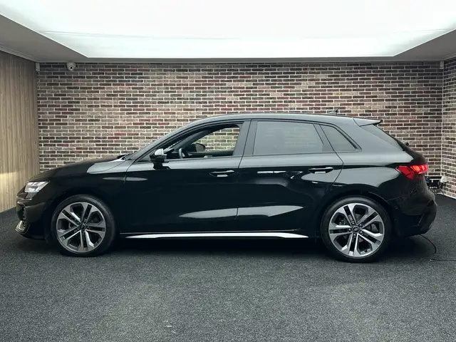 Audi A3 view 6