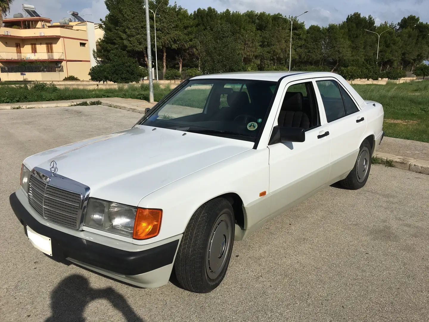Mercedes-Benz 190 190 1.8 E 109cv Bianco - 1