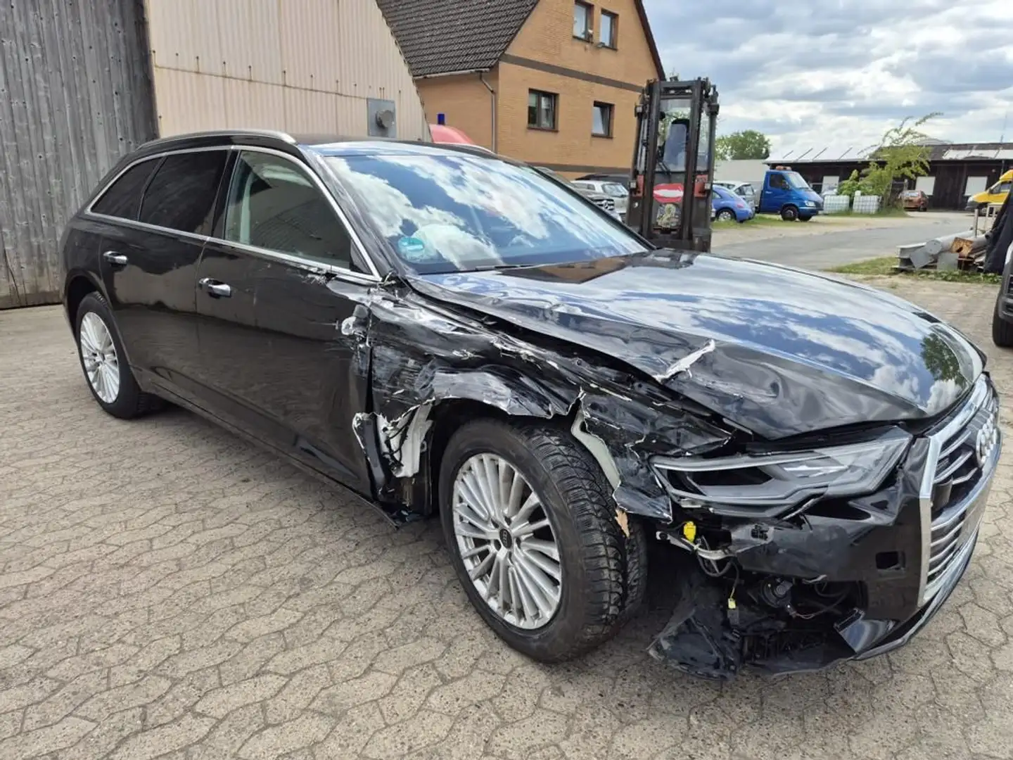 Audi A6 Avant 40 TDI Quattro S-tronic Design Nero - 2