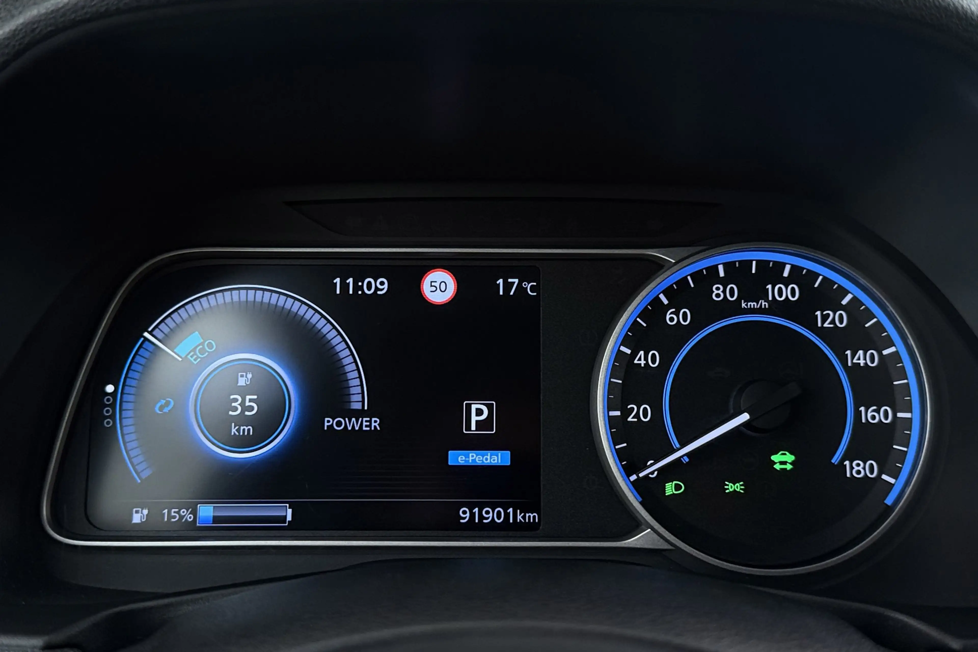 Nissan Leaf N-Connecta 40 kWh | Org NL | SOH 88% | CarPlay | S — photo 22