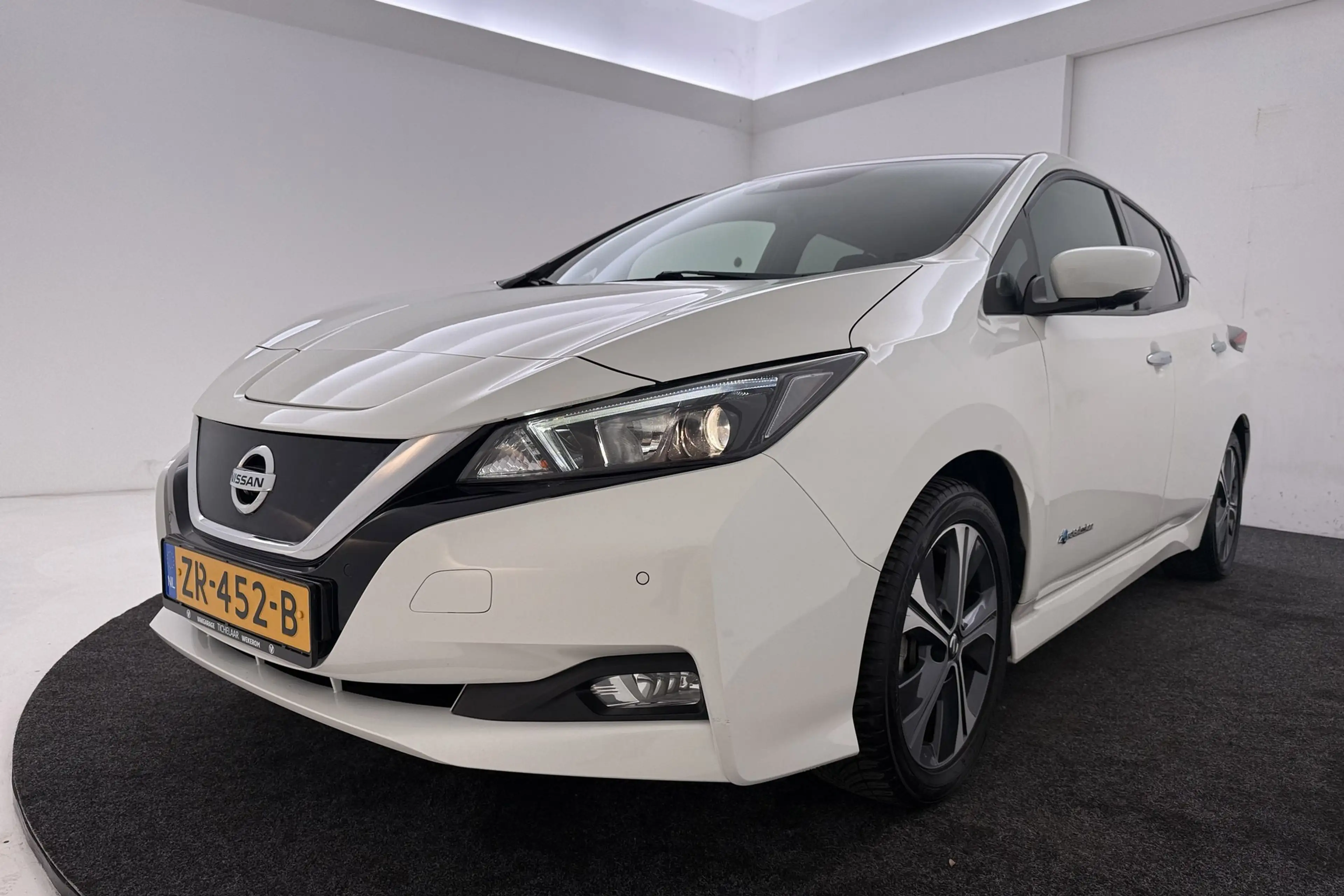 Nissan Leaf N-Connecta 40 kWh | Org NL | SOH 88% | CarPlay | S — photo 40