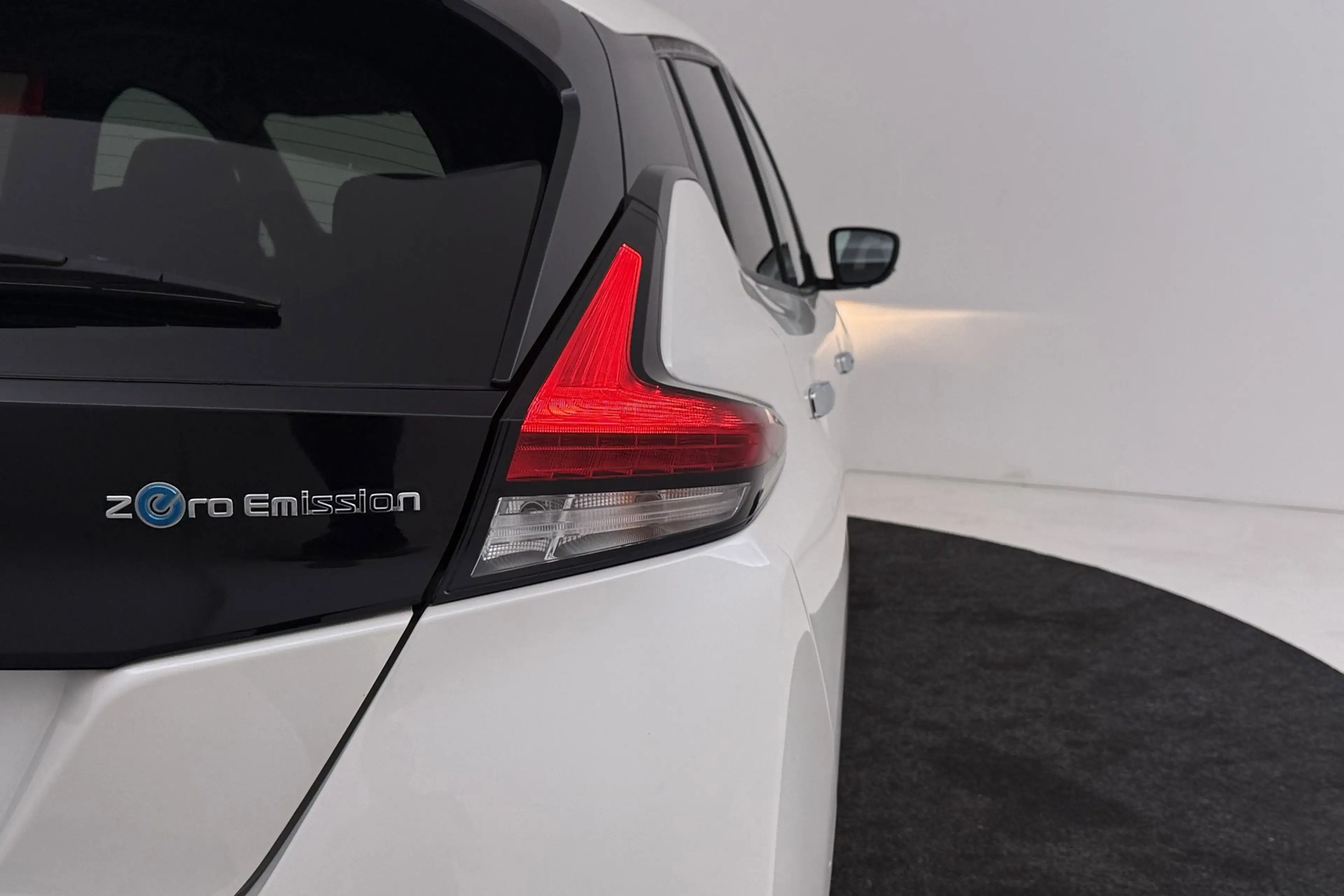 Nissan Leaf N-Connecta 40 kWh | Org NL | SOH 88% | CarPlay | S — photo 44