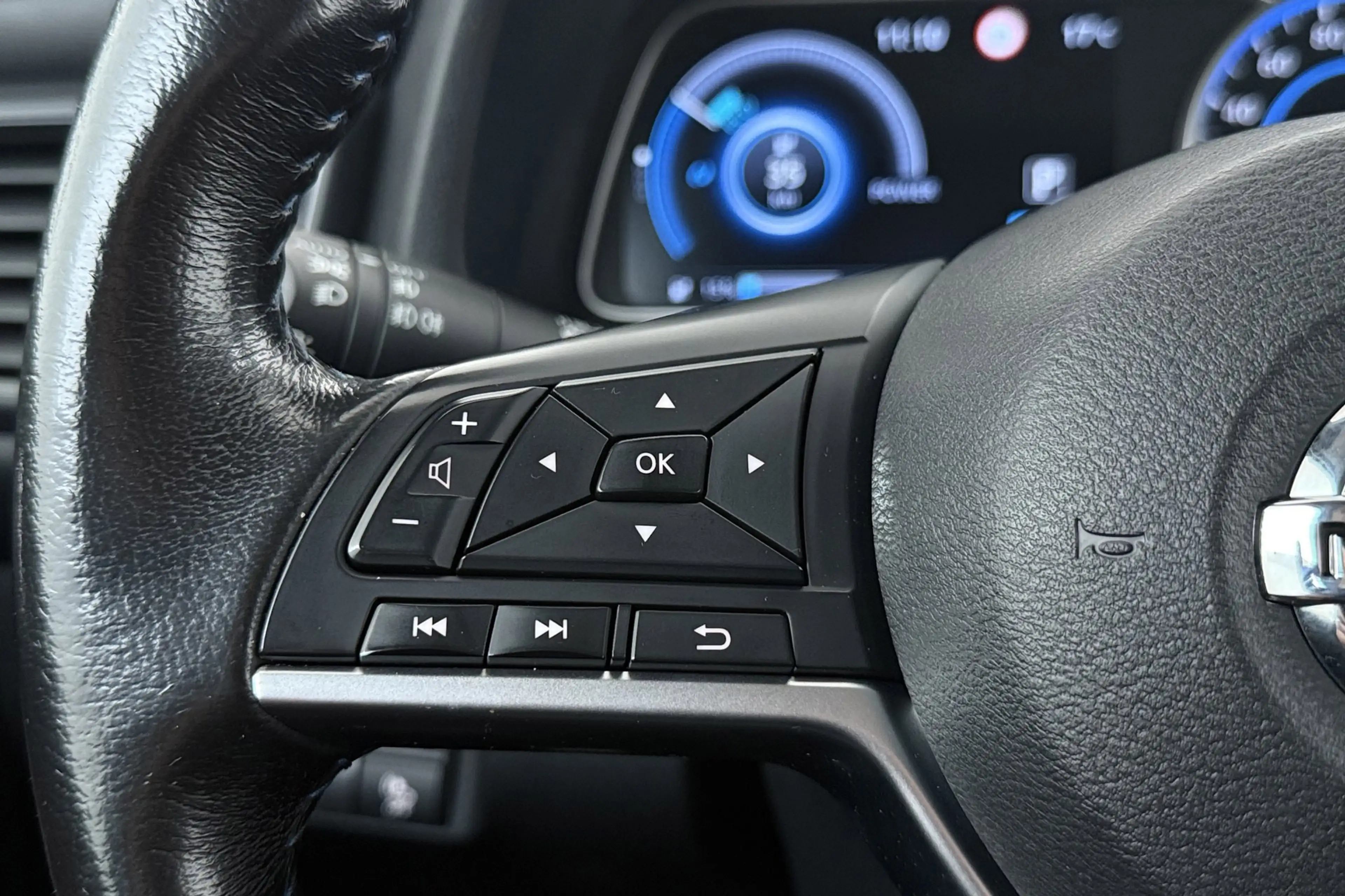 Nissan Leaf N-Connecta 40 kWh | Org NL | SOH 88% | CarPlay | S — photo 33
