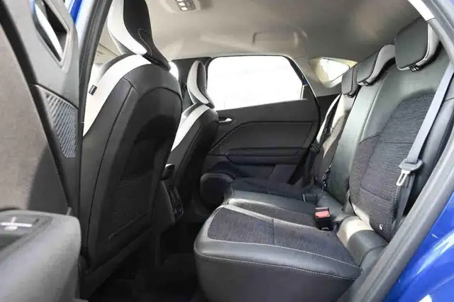 Renault Captur view 13