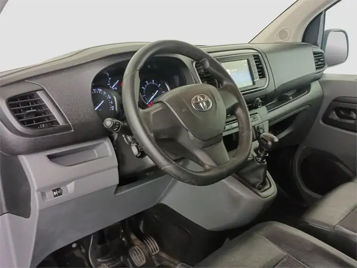 Toyota Proace 2022, foto 8