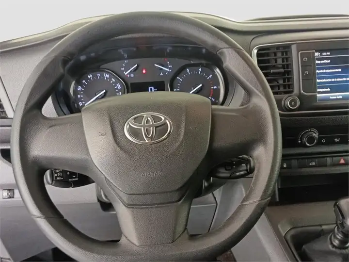 Toyota Proace 2022, foto 11