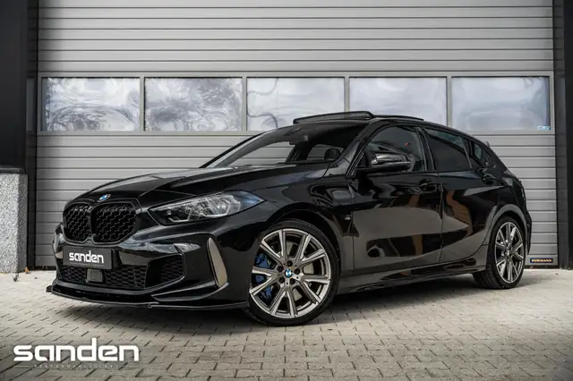BMW 135 1-serie M135i xDrive M Sport|Pano|H/K|Sportstoel|H