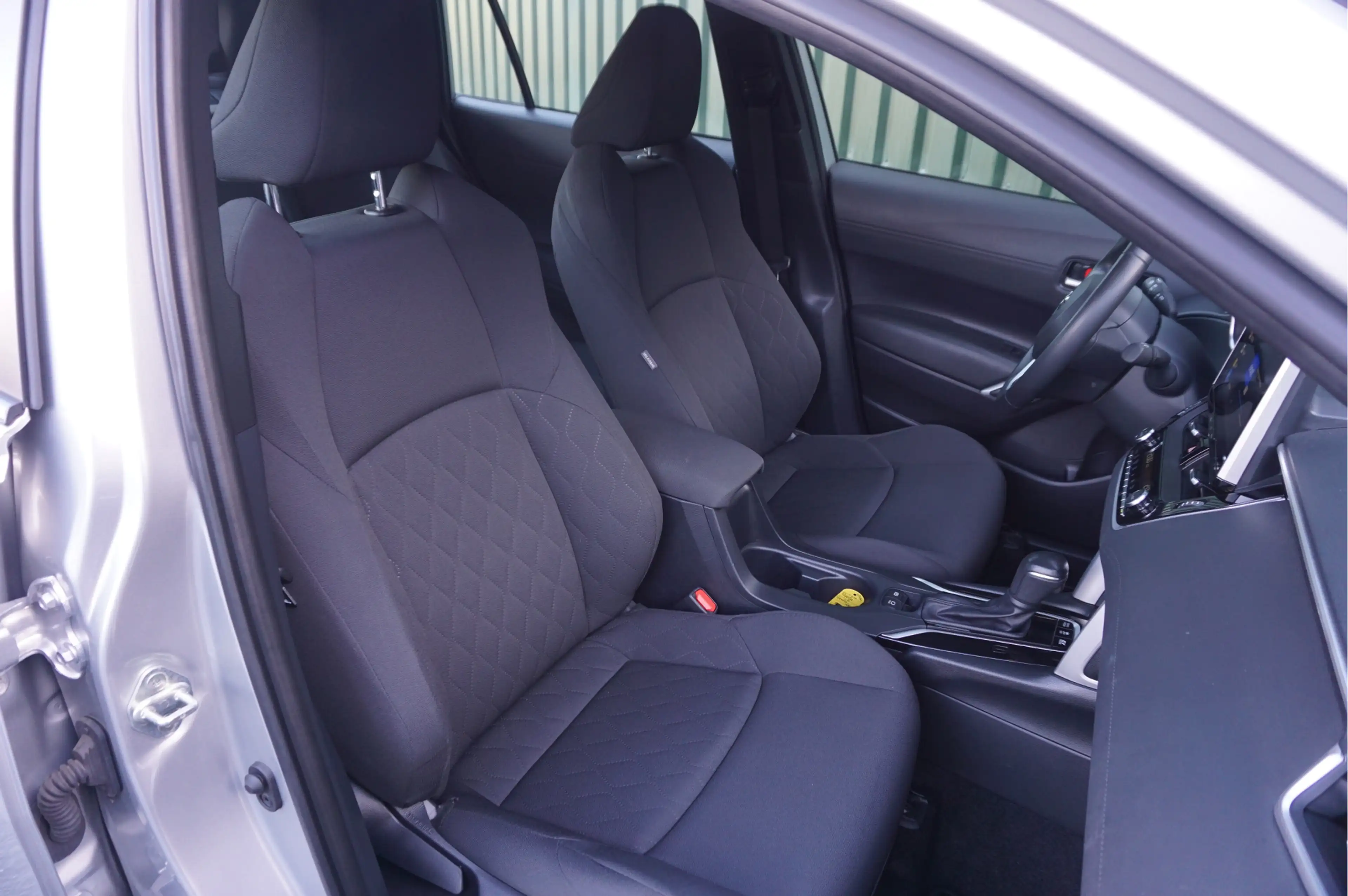 Toyota Corolla Cross Hybrid 140pk Active + Camera/ Carplay/ Cruise/ LED — photo 10
