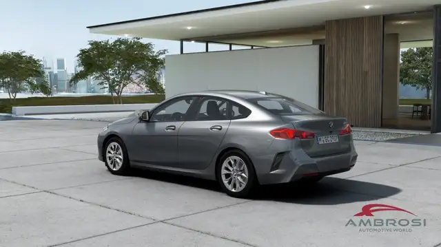 BMW 2 Series view 2