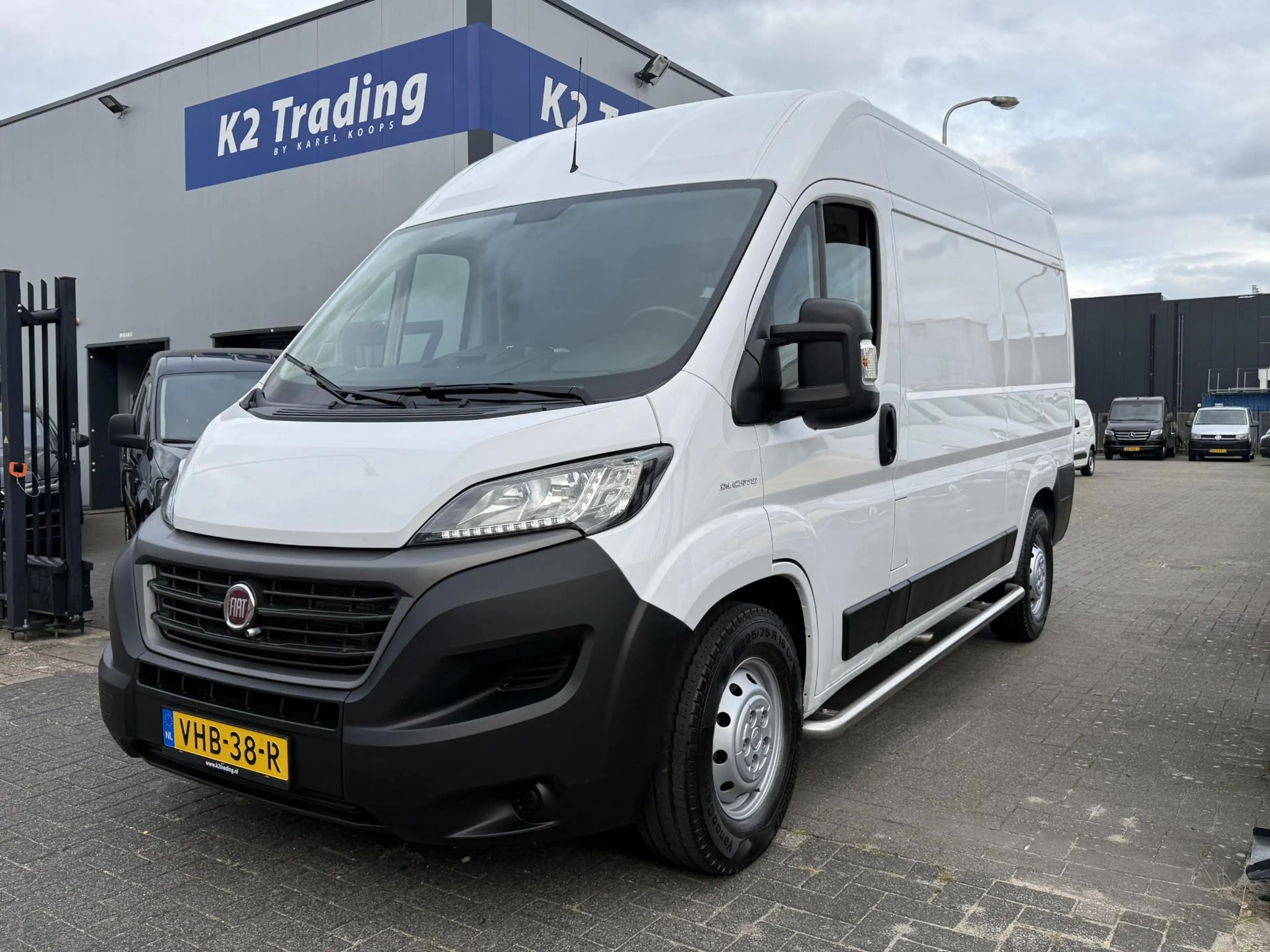 Fiat Ducato 33 2.3 MultiJet L2H2 AUTOMAAT EURO-6 CAMERA NAVI