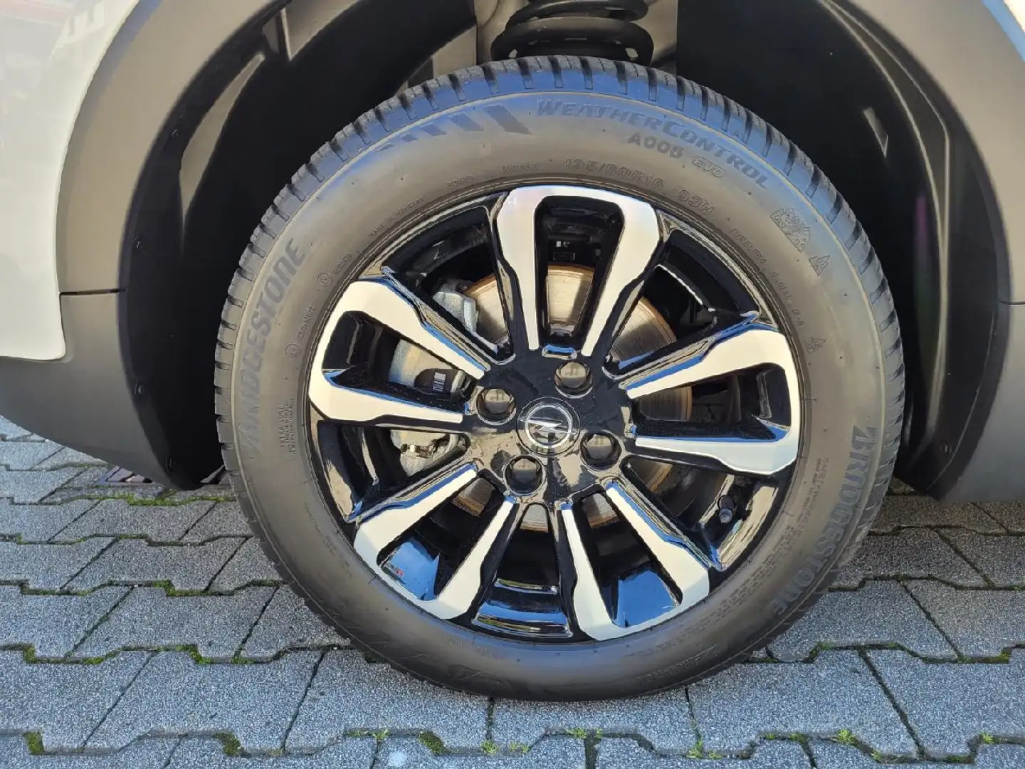 Opel Crossland Elegance Weiß - 2
