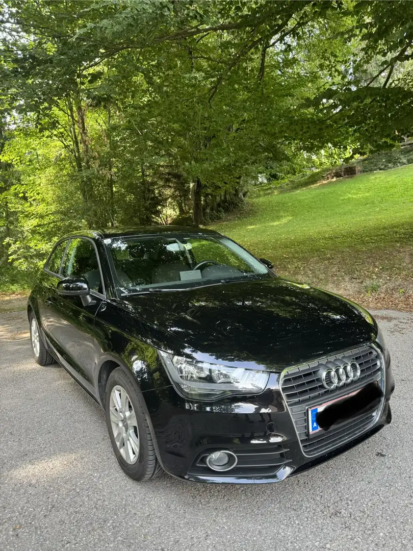 Audi A1 1,2 TFSI Ambition Schwarz - 2