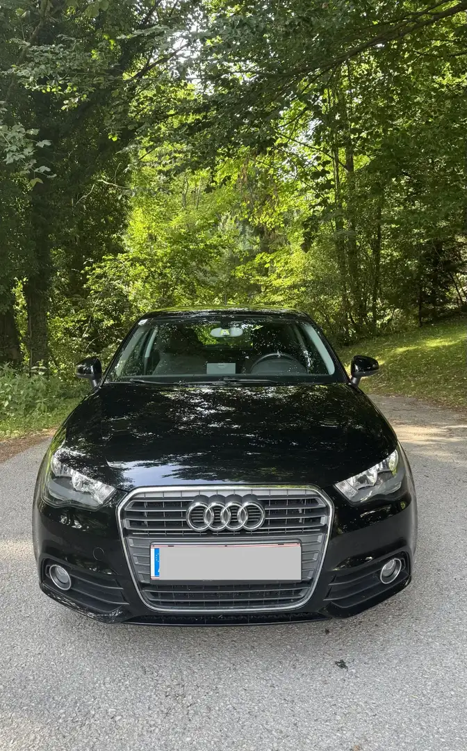 Audi A1 1,2 TFSI Ambition Schwarz - 1