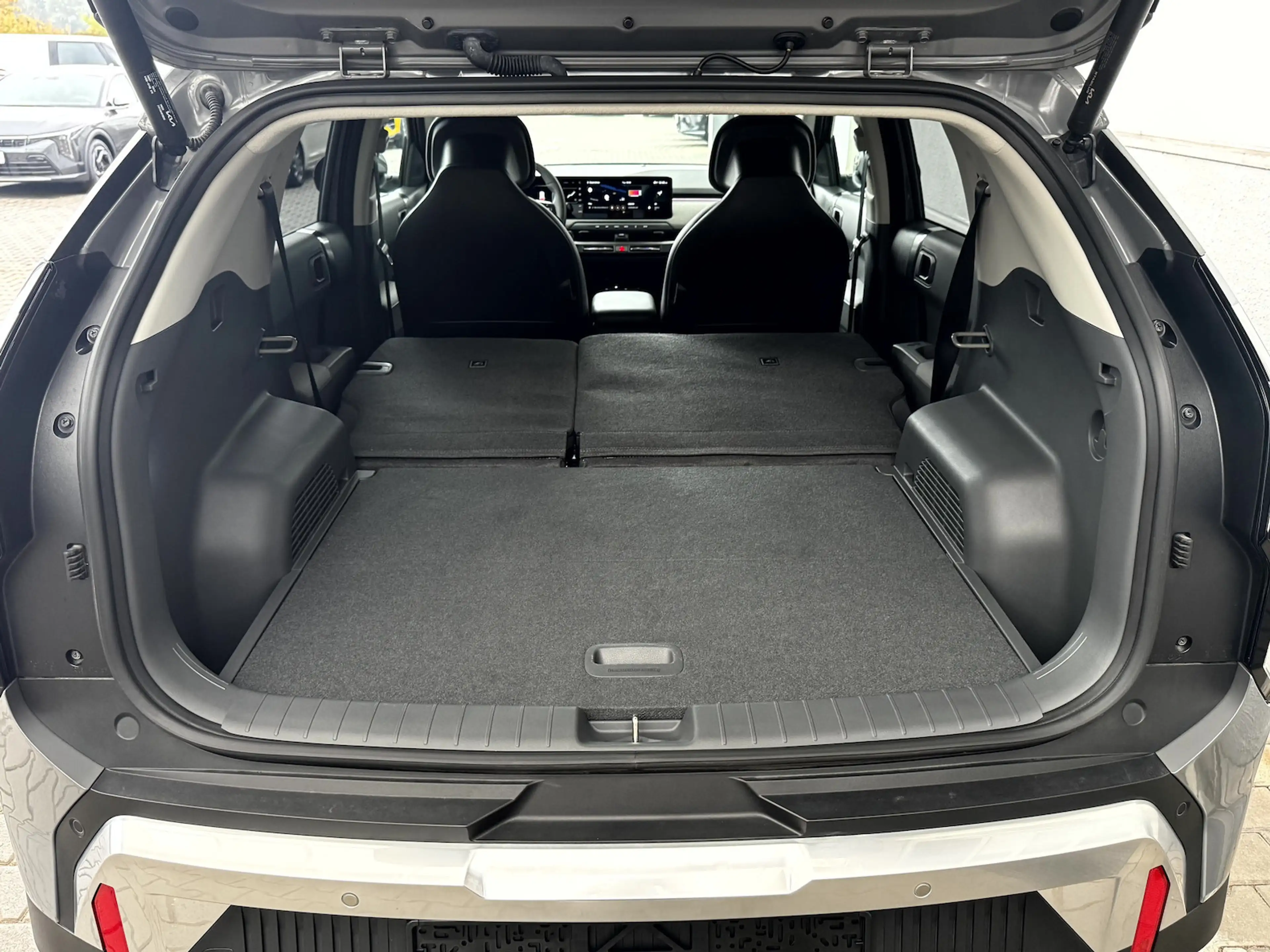 Kia EV3 81.4 EARTH | WIC | BUS | UPG | DWP — photo 14