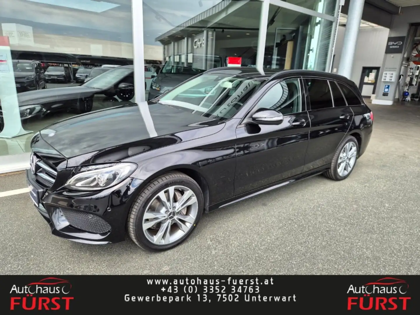 Mercedes-Benz C 200 d T AMG Line Schwarz - 1