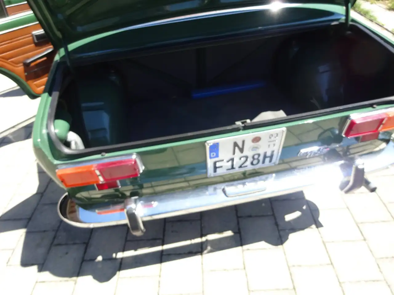 Fiat 128 Limusine, 1. Serie 1971, foto 4