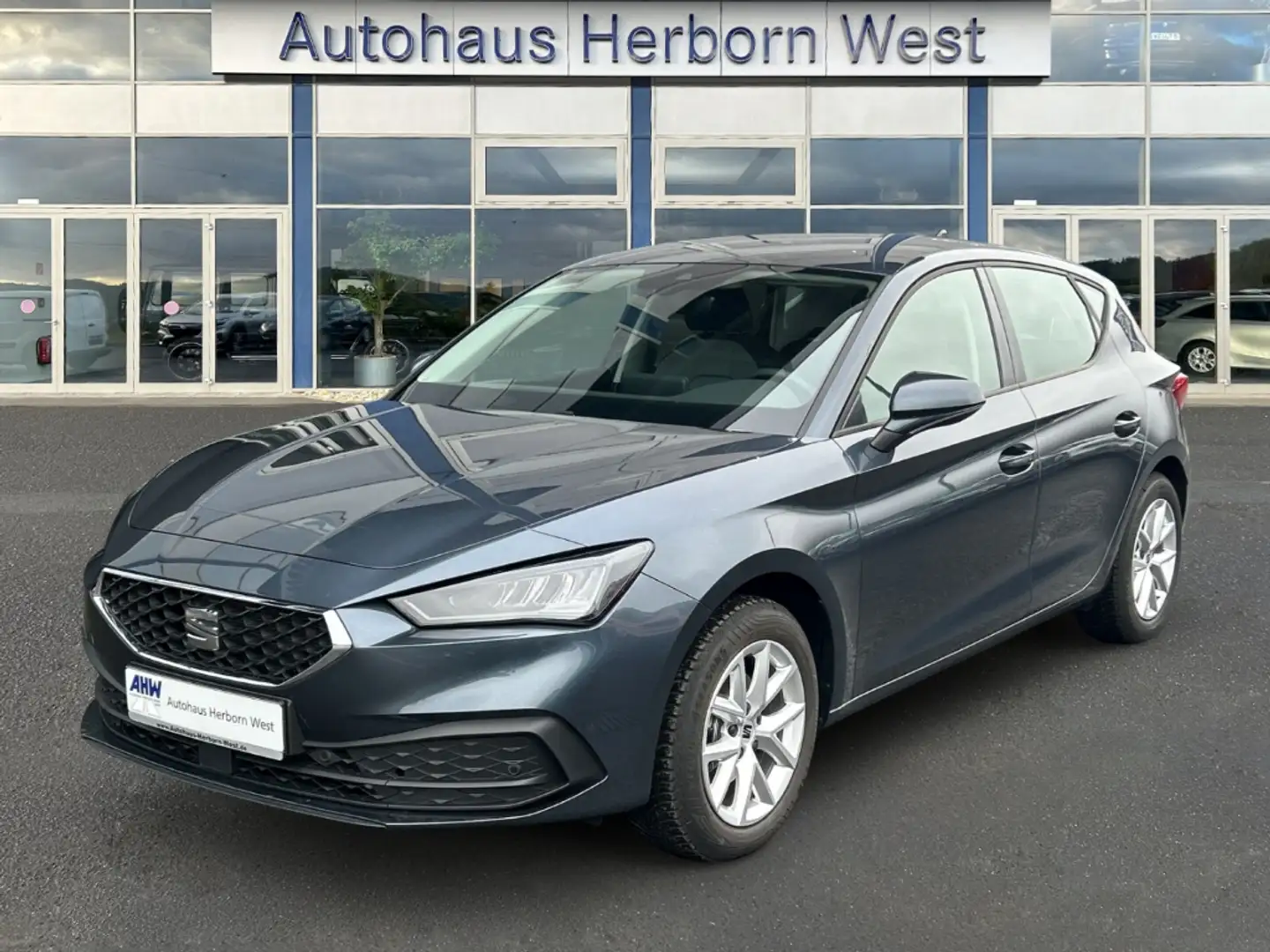 SEAT Leon 1.5 eTSI DSG LED Assitenzpaket-M RFK Grau - 1
