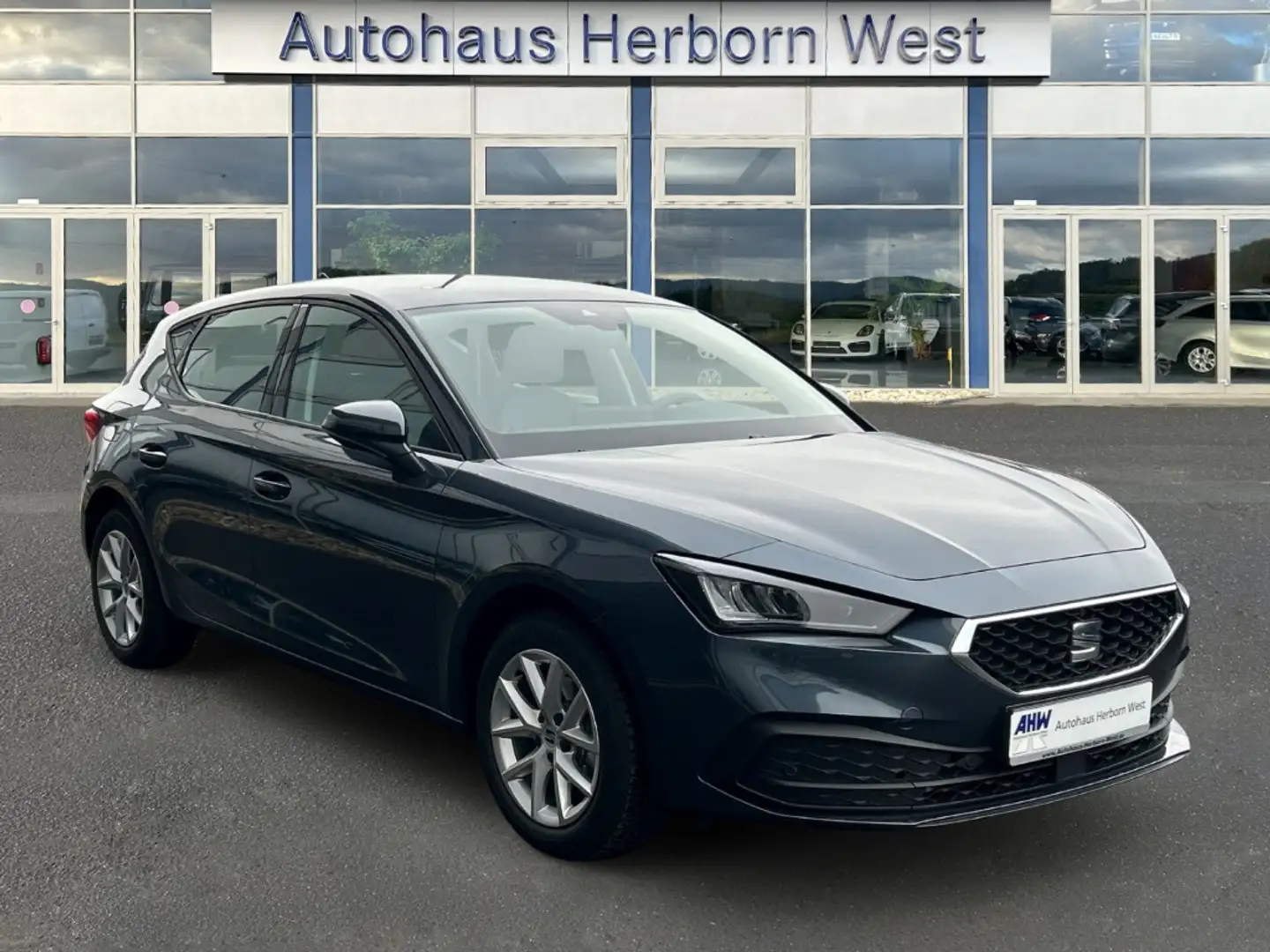 SEAT Leon 1.5 eTSI DSG LED Assitenzpaket-M RFK Grau - 2