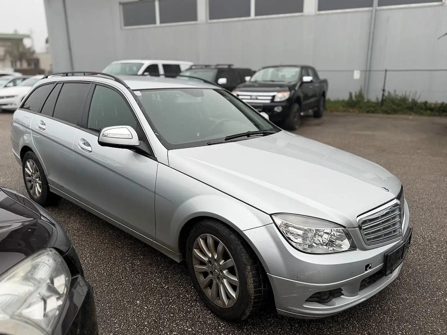 Mercedes-Benz C 180 Silber - 2